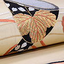 鼓胴の刺繍名古屋帯　質感・風合