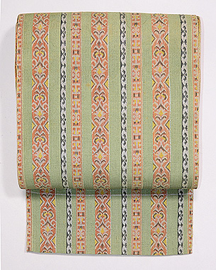 若草色縞織紗開き名古屋帯