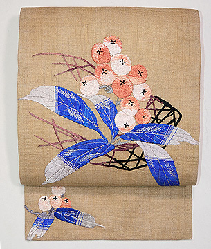 麻地ビワの刺繍名古屋帯