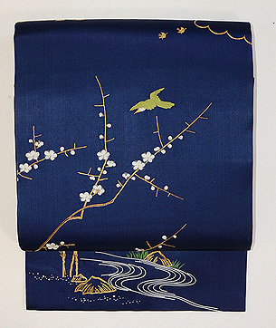 梅に鶯と蔦唐草の小袖くずし名古屋帯