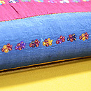 横段に刺繍のペルシャ布名古屋帯　質感・風合