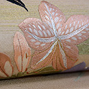 端午の花尽くし刺繍名古屋帯　質感・風合