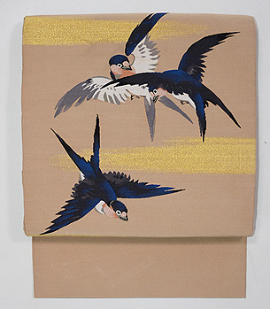 綴地ツバメの開き名古屋帯