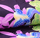 黒地ぶどうにヤマドリ縮緬名古屋帯　質感・風合