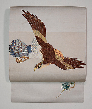 白地鷹の刺繍名古屋帯