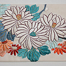 白地菊梅の刺繍名古屋帯 前柄