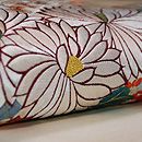 白地菊梅の刺繍名古屋帯 質感・風合