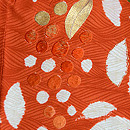 南天の刺繍羽織　質感・風合