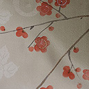 ウグイス色梅枝文様訪問着　質感・風合