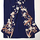 梅に鶯谷紺地色留袖　上前