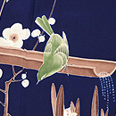 梅に鶯谷紺地色留袖　質感・風合