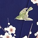 梅に鶯谷紺地色留袖　質感・風合