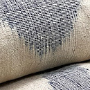 太子間道文様本場結城縮袷　質感・風合