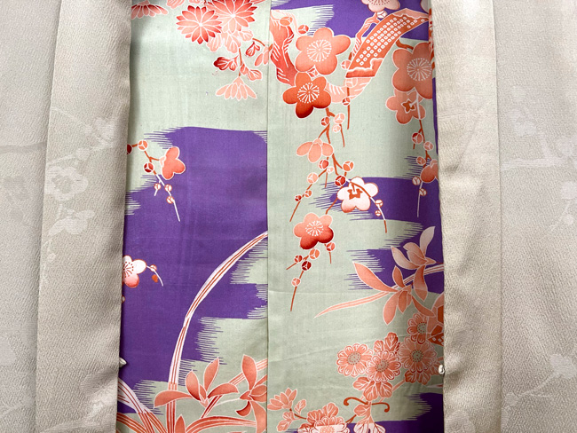 小紋着物 錦紗 正絹 枝梅柄 グレー アンティーク A-2113 小紋着物 錦紗 正絹 枝梅柄 グレー アンティーク A-2113