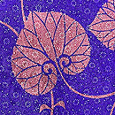 紫地双葉葵文様の羽織　質感・風合