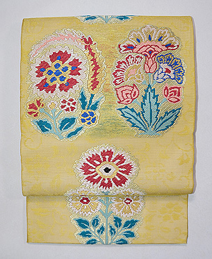 黄色地洋花文様袋帯