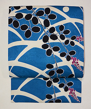 ブルー地芝梅雨に萩の名古屋帯