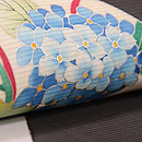 黒地扇面にお花尽くし絽の名古屋帯　質感・風合