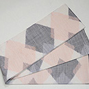 繋ぎ菱形紋麻の半幅帯　質感・風合