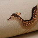 落ち葉に鹿文様名古屋帯　質感・風合