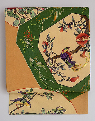 ざくろに山鳥縮緬の名古屋帯