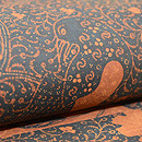 花鳥獣文様ジャワ更紗の名古屋帯　質感・風合