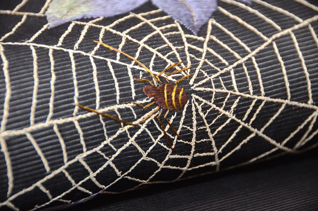 黒地蜘蛛の巣文様絽の名古屋帯 - アンティーク着物の灯屋2