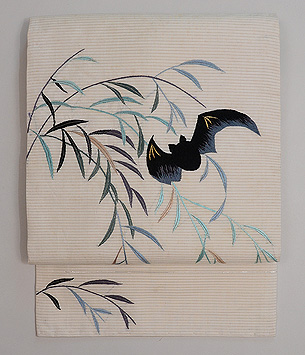 柳にコウモリ絽の刺繍名古屋帯