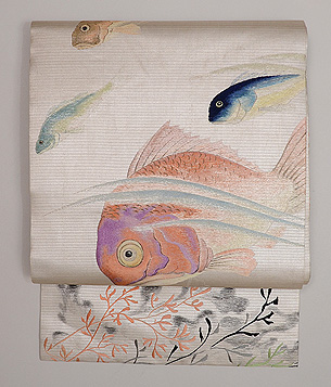 魚の図刺繍名古屋帯