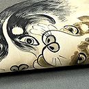 仔犬に奴凧の染め名古屋帯　質感・風合