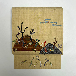 白茶色蕨のコラージュ名古屋帯