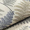 縮緬地シダ文様の名古屋帯　質感・風合