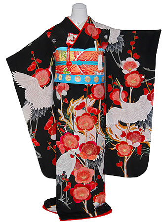 槍梅に丹頂鶴文様黒引き振袖 - 着物レンタルの灯屋2｜着物