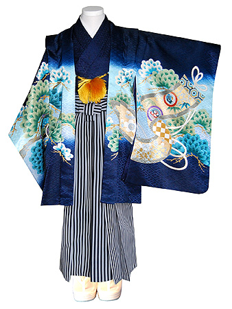 宝絵巻に古鏡文祝い着