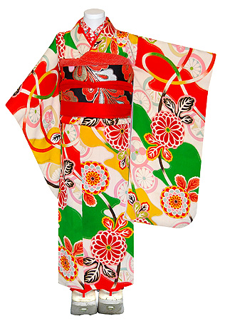 ポンポン菊吉祥文縮緬祝い着